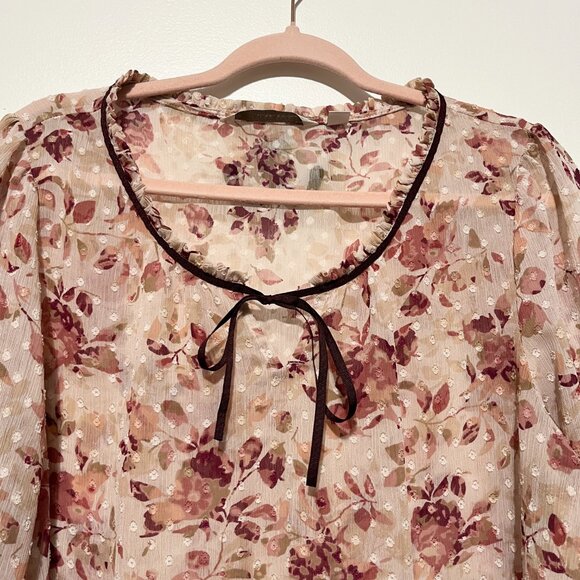 LC Lauren Conrad Womens Ruffle Clip Dot Blouse XL Pink Soft Girl Romantic Sheer - Picture 3 of 8